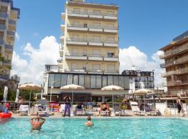 Hotel Classic, hotel con piscina a Lido di Savio