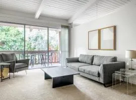 Culver City 2BR w Gym Pool nr shops LAX-343
