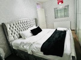 Modern & Cozy 3 Bed House., hotel cu parcare din Wyken