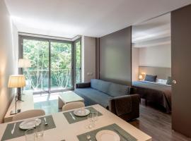 Espais Blaus Apartments, hotel near Teatreneu Theatre, Barcelona