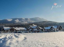 Pastel Chalet, Bed & Breakfast in Vama Buzăului