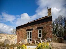 Pass The Keys Wilf's Barn, Wedmore a romantic cottage for two, παραθεριστική κατοικία σε Wedmore