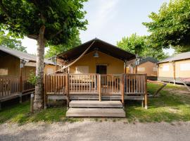 Glamping Terme Čatež，布雷日采的豪華露營地點