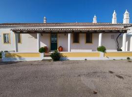 Casa Grande, hotel with parking in Pereiro