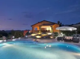 Villa Diora