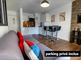 Les conviviales Quartier théâtre gare，位于塞特港的酒店