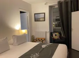 La Maison de l Echauguette Petit Dejeuner et Menage Offerts