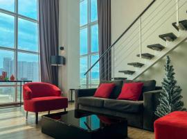 Maritime Luxury Duplex Retreat in Karpal Singh with Netflix & Free WiFi, hotel de lujo en George Town