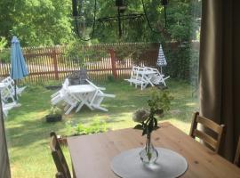 Marmorcafets B&B, bed and breakfast v destinaci Kolmarden