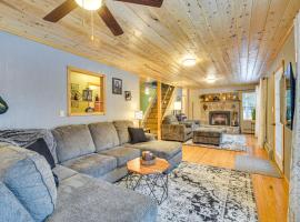 Charming Butternut Lake Getaway with Deck and Dock!, hotel sa Park Falls