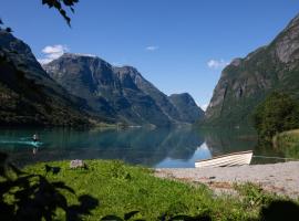 Olden Glamping - One with nature, glamping site in Stryn