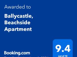 Ballycastle, Beachside Apartment، فندق بالقرب من نادي باليكاسل للغولف، باليكاسل