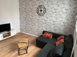 Grande maison 6-8 couchages, budgethotell i Auchy-les-Mines