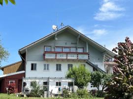 Allgäuhaus Thomas am Bauernhof Ferienwohnung, ξενοδοχείο σε Wald