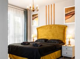 Romantic Jacuzzi Studio, spa hotel in Cluj-Napoca