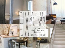 La petite maison d’à côté, au n°11, hotel i Saint-Aignan