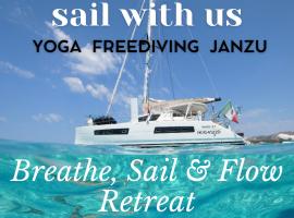 Ikigai - Breath, Sail & Flow - Retreat, boat in Le Marin