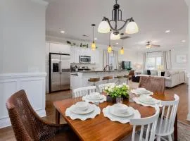 Downtown Wilmington Home ~ Pet Friendly
