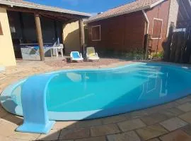 Linda casa com piscina 50m praia