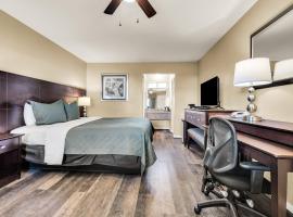 Scottish Fairway Inn, hotel en Monterrey