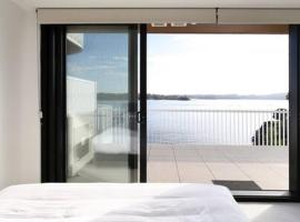 Deluxe 3-Bed Unit with Views, hotell sihtkohas Batemans Bay