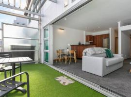 Luxury Hideaway On Princes Wharf, căn hộ ở Auckland