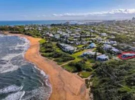 Oceanfront - Steps Away from Shelly Beach