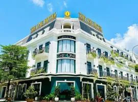 Khách Sạn The One Hotel 2