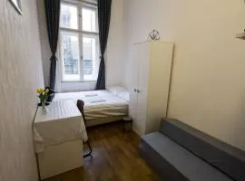 Pest-port Private apartment Room-5