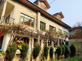 Redbury Homestay, porodični hotel u gradu Srinagar