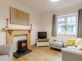 2 bed in Gower 77978, hotel in Penclawdd