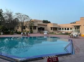 Heritage Resort Bikaner, hotel in Bikaner