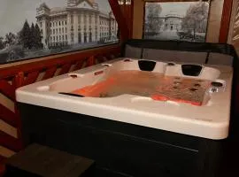 B-HAUSE zárt parkolóval és jacuzzival