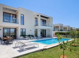 AKEA VILLAS, holiday home in Tragaki