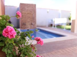 La casita de Toledo, cerca de Puy Du Fou, vacation home in Barcience