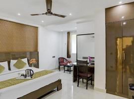 FabHotel 19 West，新德里Pashim Vihar的飯店