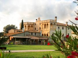 Mas Gran de Cruïlles - Mas Rural - Hotel & Events, hôtel avec parking à Cruïlles