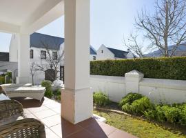 Winelands Golf Lodges 33, hotel em Stellenbosch