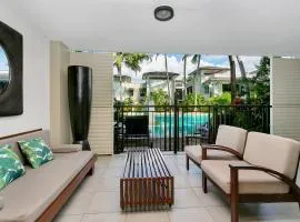 Poolside Bliss: A Modern Resort Sanctuary