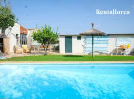 Finca es Collet by Rentallorca, casa rural en Manacor