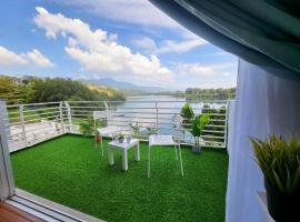 Ipoh Guesthouse by IWH Suites: Ipoh şehrinde bir kul&uuml;be