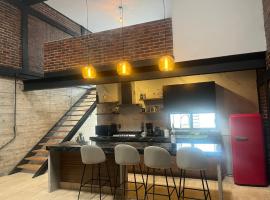 TRIBECA BEACH CASA BONITA, Hotel in Alvarado