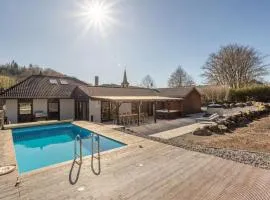 Nature Retreat Pool, Hot Tub, Sauna, Hiking-Caves