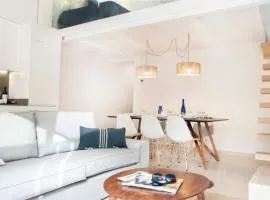 YourHouse Iris House