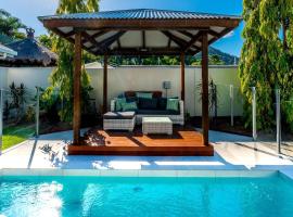 The Last Resort Villa 2, viešbutis su baseinais mieste Palm Cove