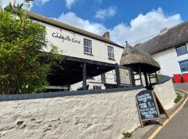 Cadgwith Cove Inn, B&B in Cadgwith