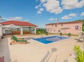 Villa Luka near Imotski, private pool