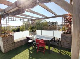 Le Nid : Rooftop moderne surplombant la ville, appartamento a Nantes