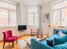 Center apartment with lots of charm