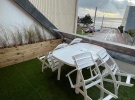 location front de mer Plein Soleil, hotel in Le Crotoy